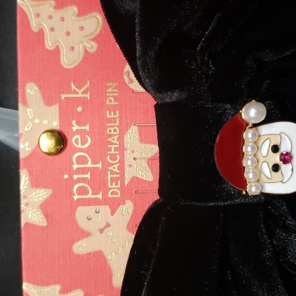 Piper K NWT Black Velveteen Barrette with Detachable Enameled Santa Pin - Picture 2 of 5